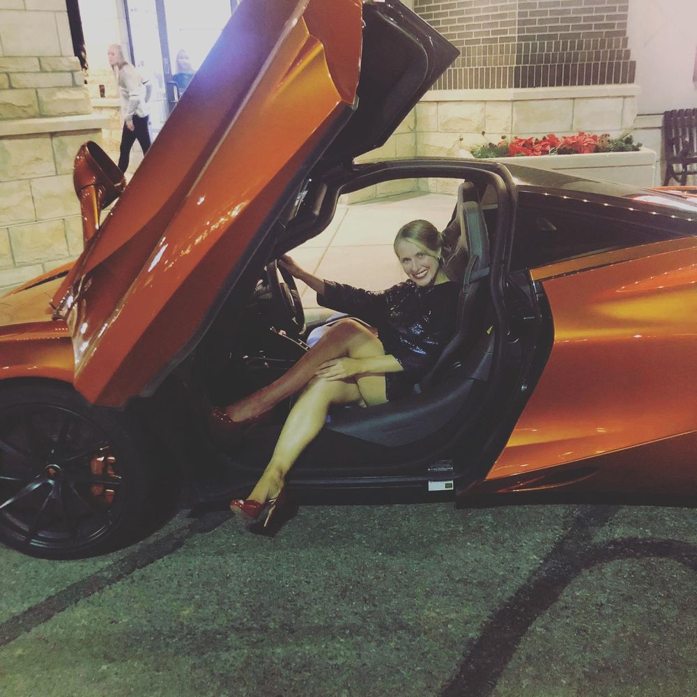 Meet your Posher, Robin